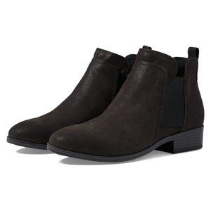 MIA Booties in Black